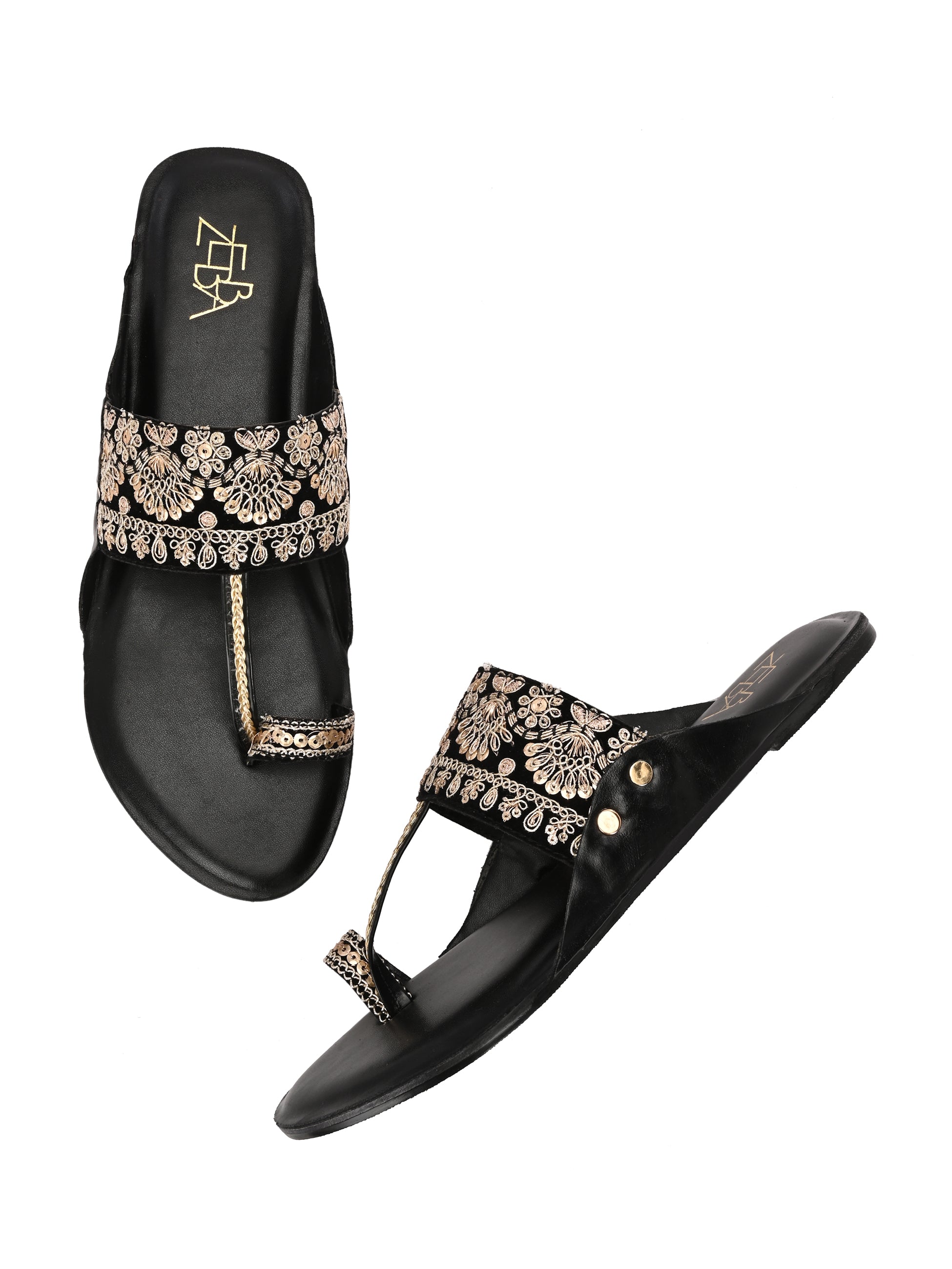 Parisa Embroidered Kolhapuri