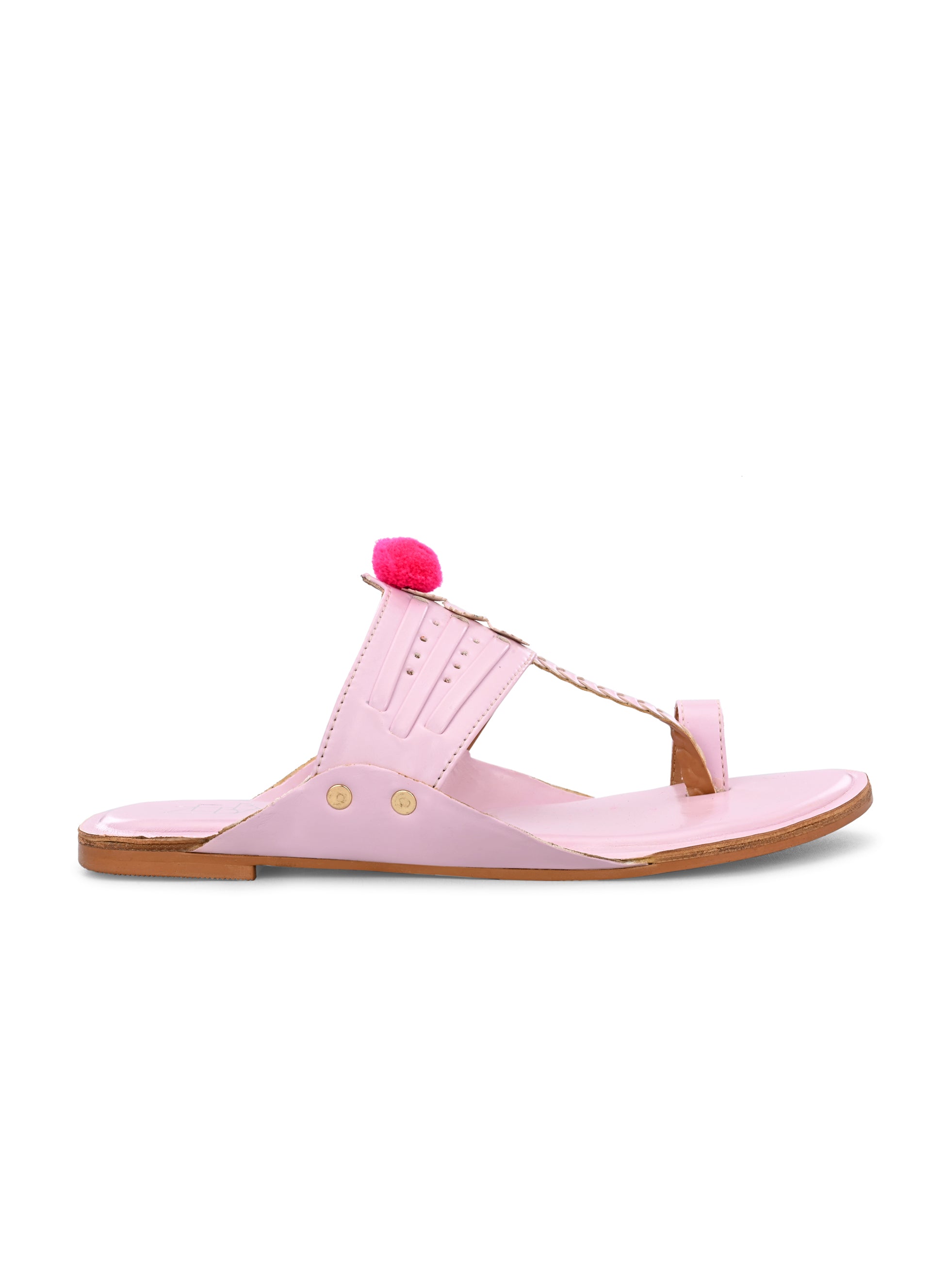 Nia Lilac Kolhapuri
