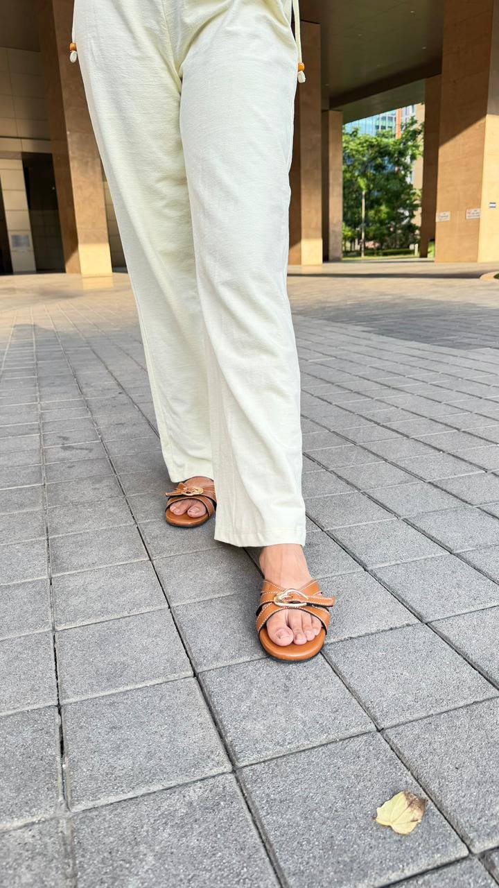 Alma Buckle Flats