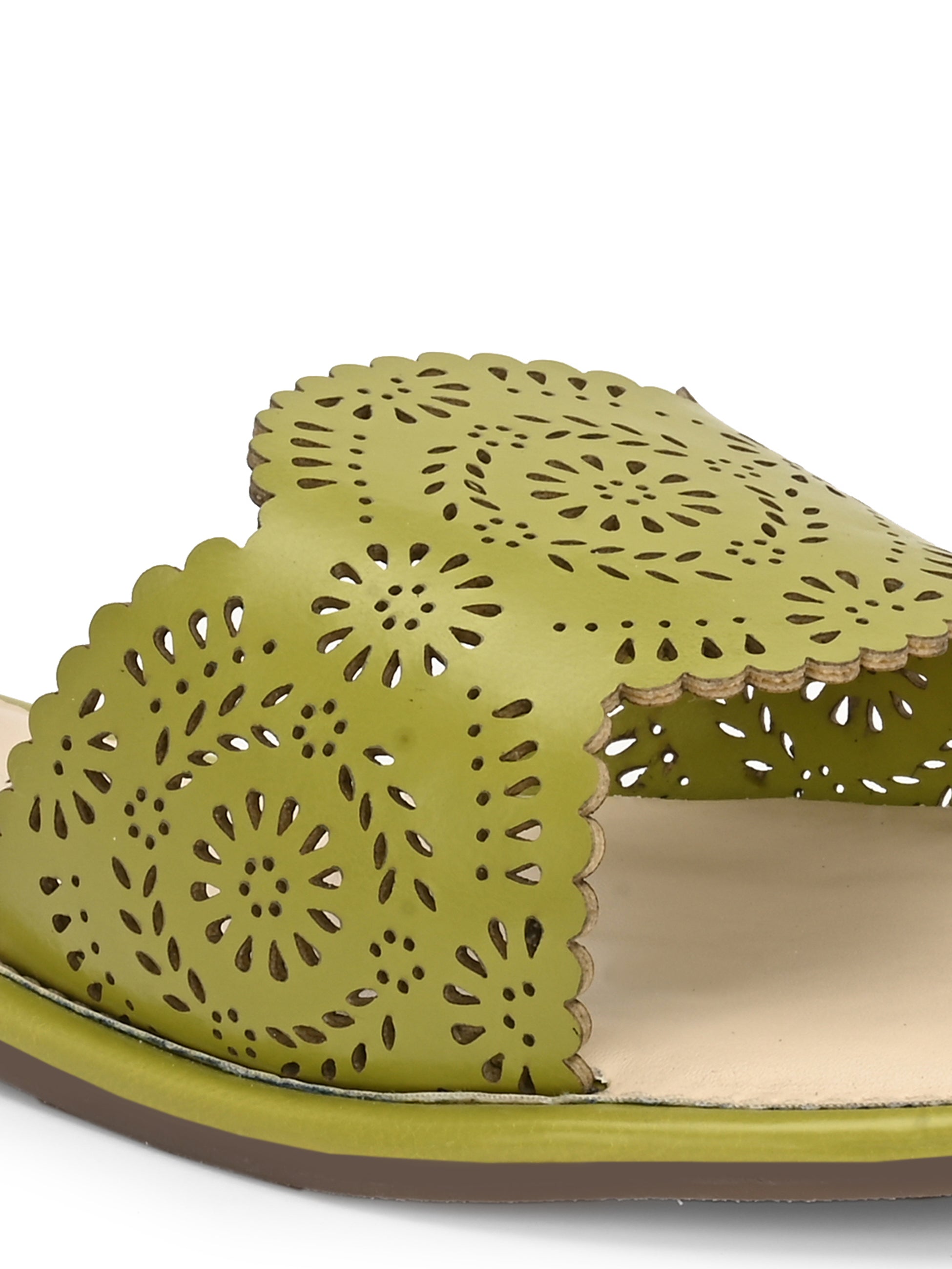 Layrah cutwork Flats