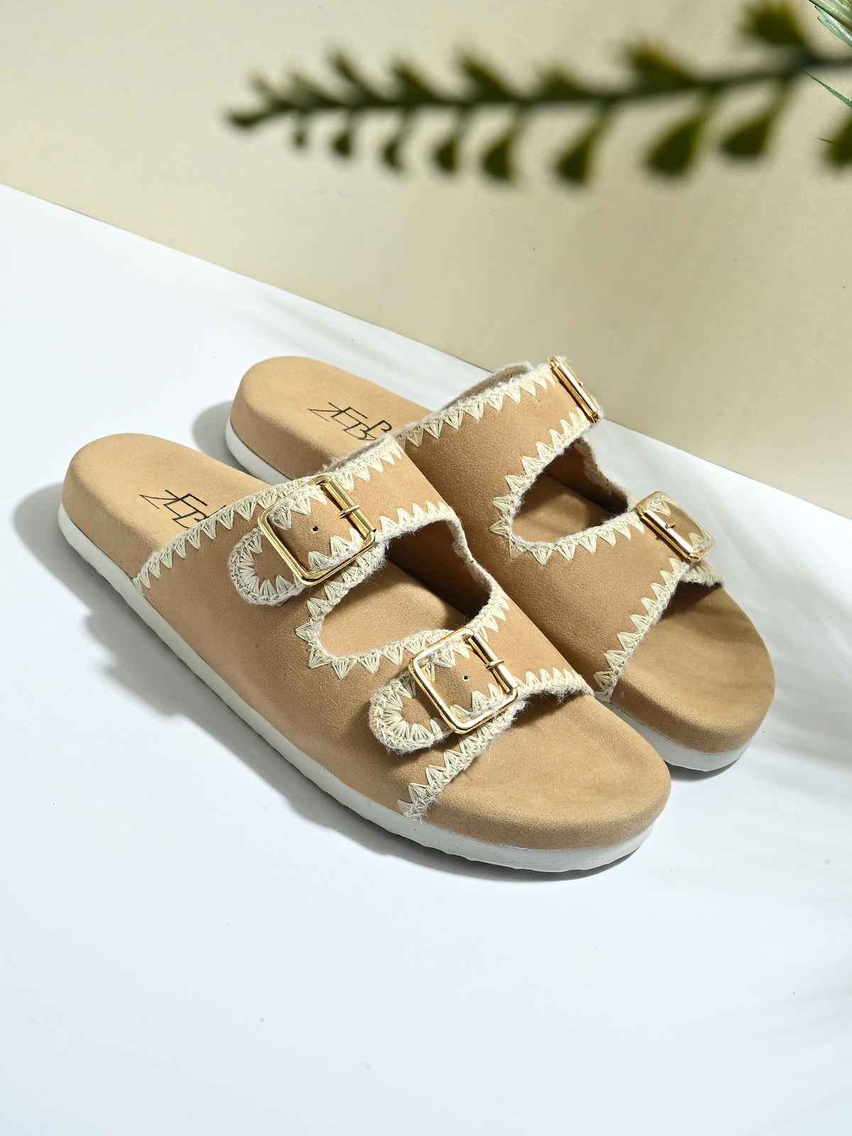 Tilda Beige Sliders