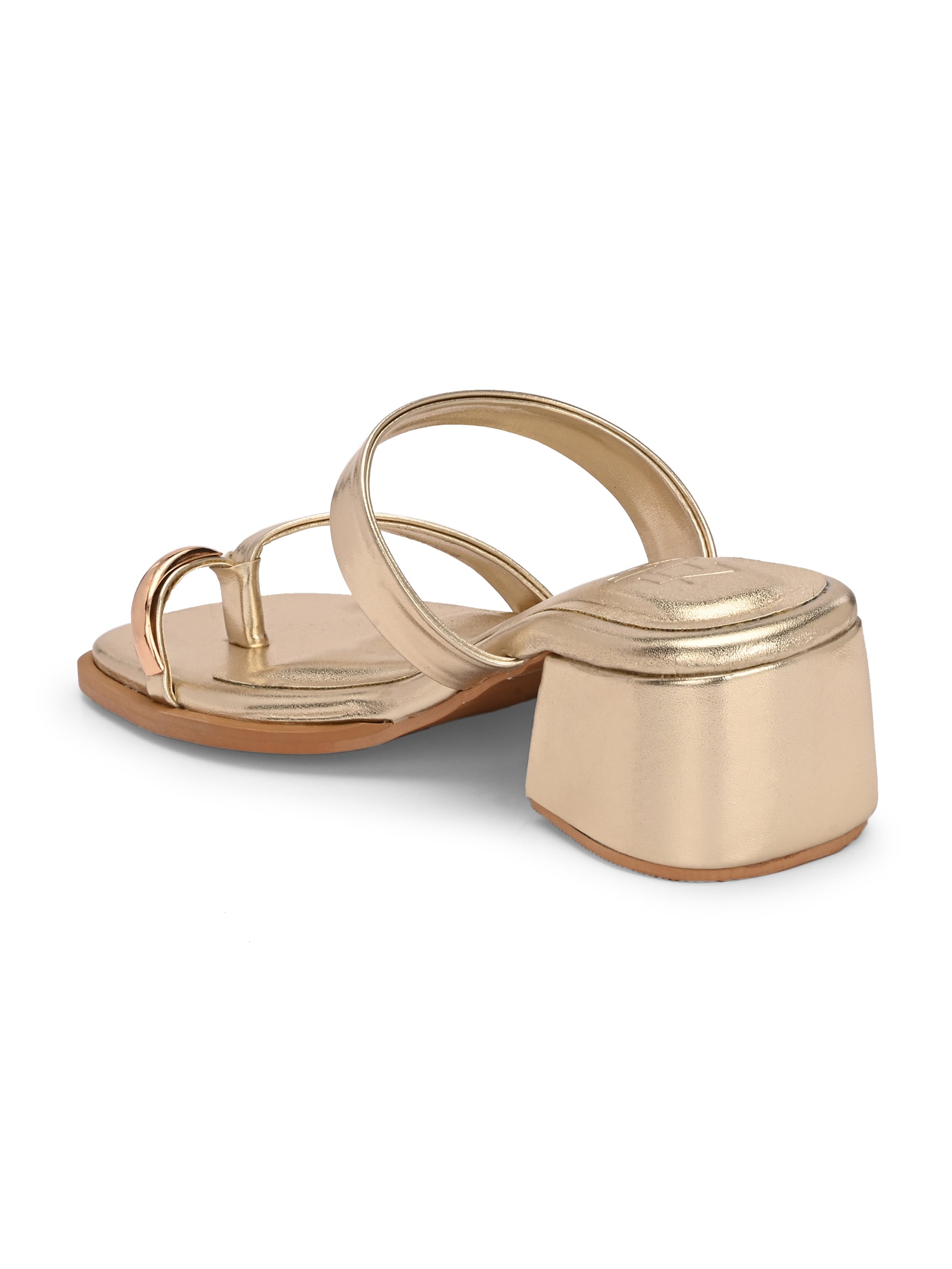 Vellora Toe ring Heels