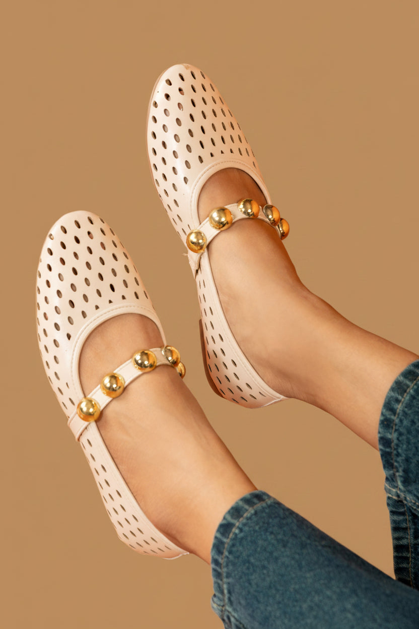 Maison Mary Jane Flats